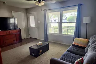 306 Dover St, Victoria, TX 77905 - Photo 10