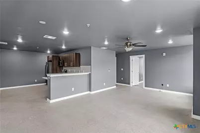 103 E Central Avenue, Temple, TX 76501 - Photo 12