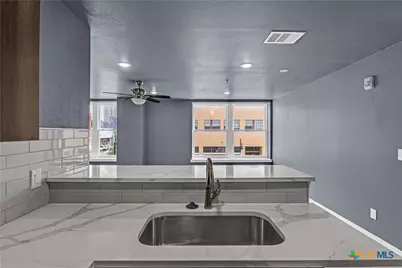 103 E Central Avenue, Temple, TX 76501 - Photo 18