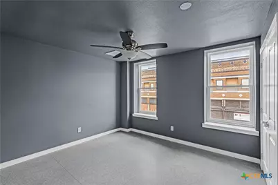 103 E Central Avenue, Temple, TX 76501 - Photo 20