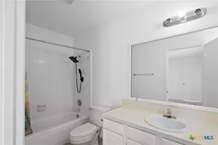 103 Sherwood Dr, Victoria, TX 77901 - Photo 12