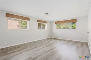 8901 Panther Dr, Woodway, TX 76712 - Photo 16