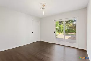 8901 Panther Dr, Woodway, TX 76712 - Photo 14