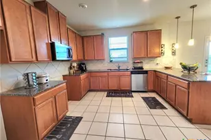 320 Tordesillas Dr, Georgetown, TX 78626 - Photo 18