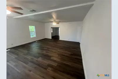 115 Hickman Street, Liberty Hill, TX 78642 - Photo 16