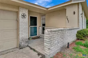 247 Goldenrod Ave, Victoria, TX 77904 - Photo 2