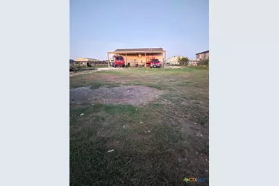 849 E Rustler Pass, Kyle, TX 78640 - Photo 10