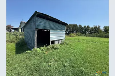 19707 Fm 485, Burlington, TX 76519 - Photo 32