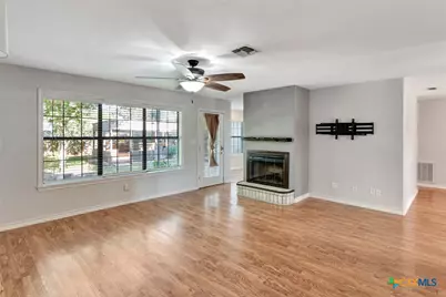 225 Kirkwall Street, Victoria, TX 77904 - Photo 10