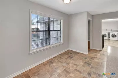 225 Kirkwall Street, Victoria, TX 77904 - Photo 14