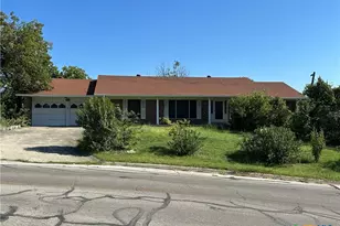 105 W Fowler Ave, Killeen, TX 76541 - Photo 1