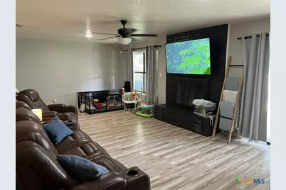 901 N Central, Cameron, TX 76520 - Photo 4