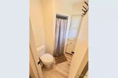 901 N Central, Cameron, TX 76520 - Photo 18