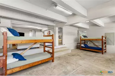 1105 Lakeview Drive, Seguin, TX 78155 - Photo 18