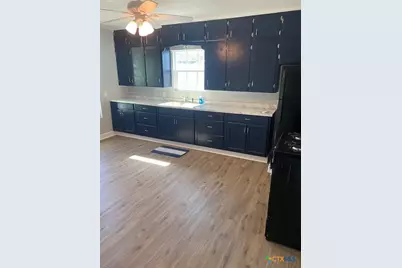 2405 Lone Tree Road, Victoria, TX 77901 - Photo 4