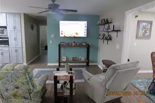 911 W Madison Ave, Port O'Connor, TX 77982 - Photo 22