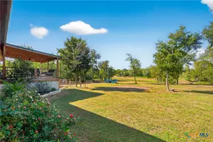 331 Elm Creek Rd, Waelder, TX 78959 - Photo 34