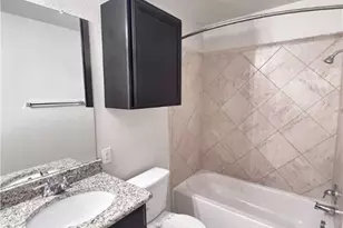 310 Creekview Way, New Braunfels, TX 78130 - Photo 8