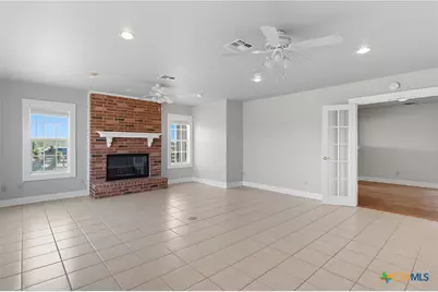 3752 Fm-77, Nixon, TX 78140 - Photo 32