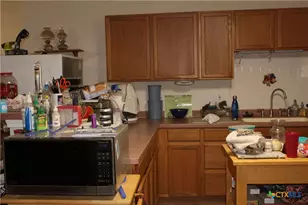 222 Oak Valley, La Vernia, TX 78121 - Photo 18