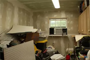 222 Oak Valley, La Vernia, TX 78121 - Photo 16