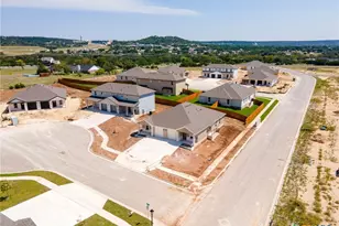 102 Levi Ct, Copperas Cove, TX 76522 - Photo 6