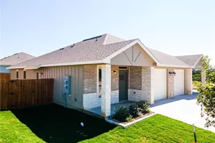 102 Levi Ct, Copperas Cove, TX 76522 - Photo 2