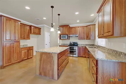 944 Hudson Lane, New Braunfels, TX 78130 - Photo 12