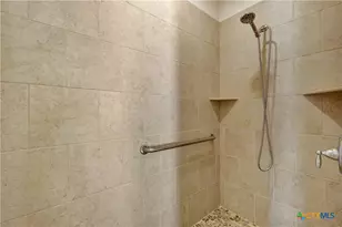 944 Hudson Ln, New Braunfels, TX 78130 - Photo 20