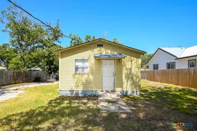 242 E Austin Street, New Braunfels, TX 78130 - Photo 22