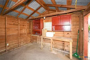 882 Samuels St, New Braunfels, TX 78130 - Photo 24