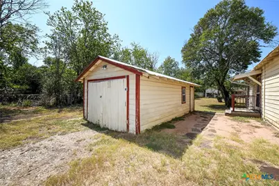 882 Samuels Street, New Braunfels, TX 78130 - Photo 22