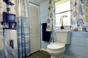 302 E Dallas Ave, Seadrift, TX 77983 - Photo 18