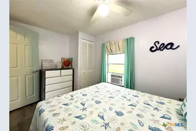 302 E Dallas Avenue, Seadrift, TX 77983 - Photo 18