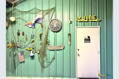 302 E Dallas Avenue, Seadrift, TX 77983 - Photo 28