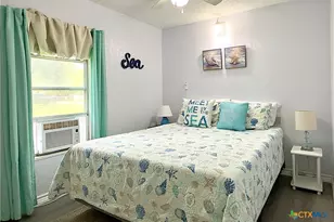 302 E Dallas Ave, Seadrift, TX 77983 - Photo 16