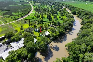 1932 Guadalupe River Dr, Tivoli, TX 77990 - Photo 12