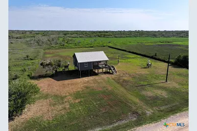 1172 Guadalupe River Drive, Tivoli, TX 77990 - Photo 8