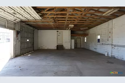 702 Clay Drive, Victoria, TX 77904 - Photo 20