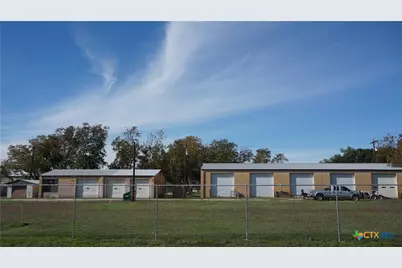 702 Clay Drive, Victoria, TX 77904 - Photo 1