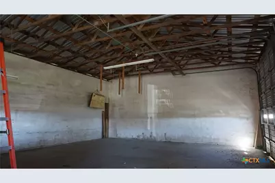 702 Clay Drive, Victoria, TX 77904 - Photo 16