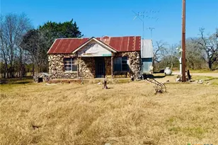 2850 Co Rd 213, Jonesboro, TX 76538 - Photo 12