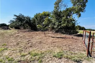 2850 Co Rd 213, Jonesboro, TX 76538 - Photo 36