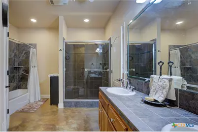 2223 Gruene Lake Drive, New Braunfels, TX 78130 - Photo 30