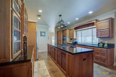 2223 Gruene Lake Drive, New Braunfels, TX 78130 - Photo 38