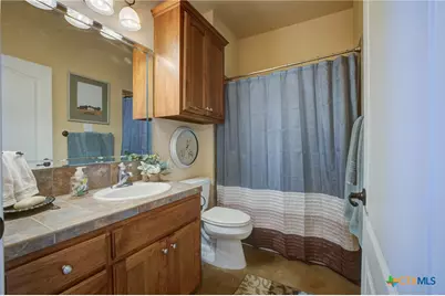 2223 Gruene Lake Drive, New Braunfels, TX 78130 - Photo 20