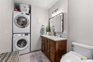 7860 FM1101, Seguin, TX 78155 - Photo 18