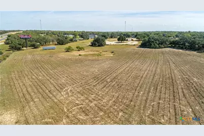 23383 Mathis Road, Elmendorf, TX 78112 - Photo 8