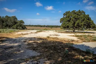 23383 Mathis Road, Elmendorf, TX 78112 - Photo 20