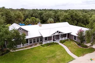 2955 Fannin Oaks, Victoria, TX 77905 - Photo 4